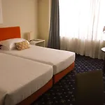 ホテル Blaise & Francis 4*