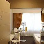 ホテル Blaise & Francis 4*