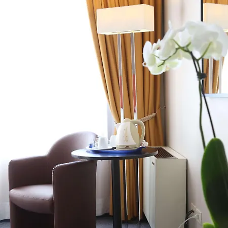 Blaise & Francis Hotel Milán