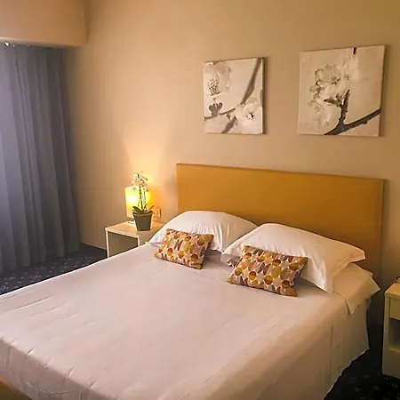 Hotel Blaise & Francis 4*