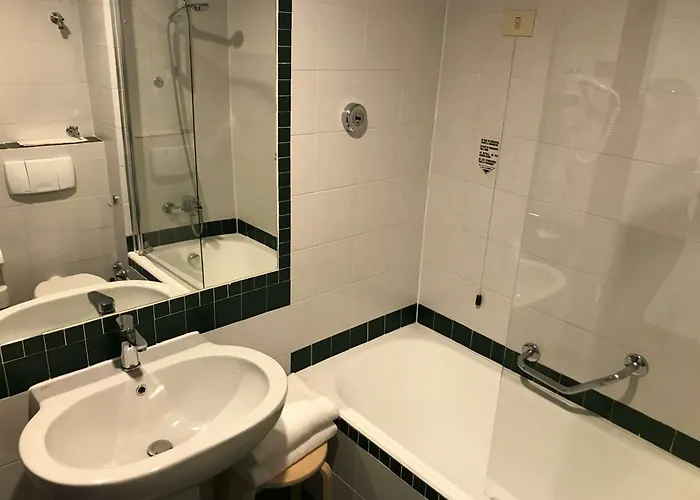 호텔 Blaise & Francis 4*