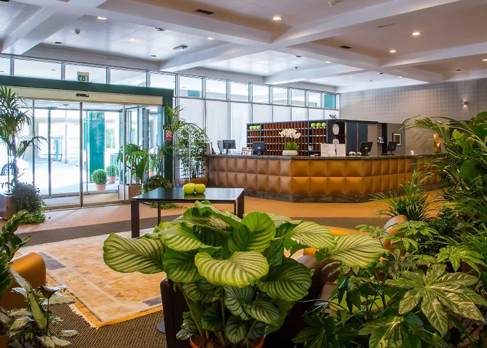 Blaise & Francis 밀라노