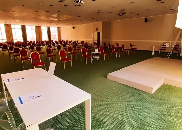 호텔 Blaise & Francis 4*