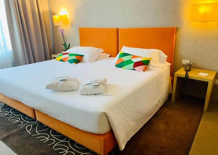 Blaise & Francis 호텔 4*